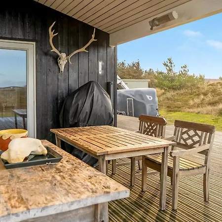 Elba - 500m From The Sea By Interhome